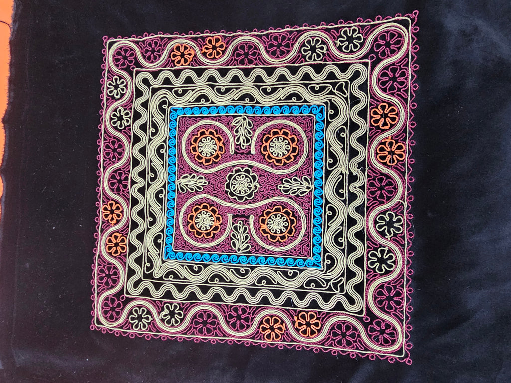 Qasab and Tahriri Tara designs